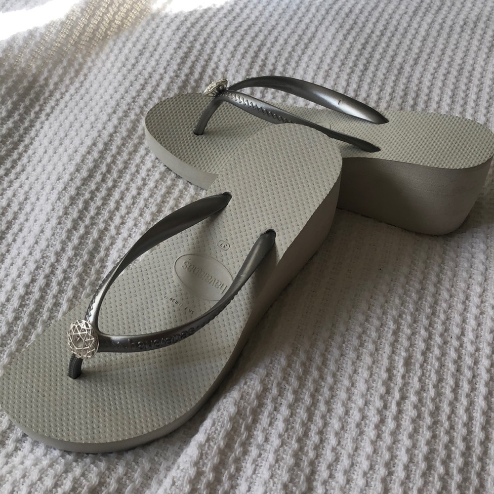 NEW Havaianas wedges sandal with crystal